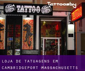 Loja de tatuagens em Cambridgeport (Massachusetts)