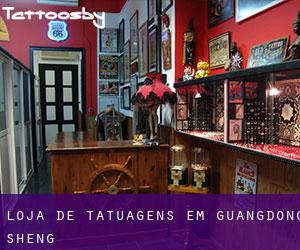 Loja de tatuagens em Guangdong Sheng