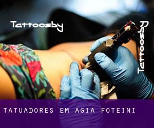 Tatuadores em Agía Foteiní