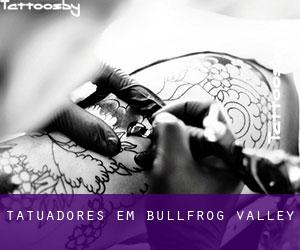 Tatuadores em Bullfrog Valley