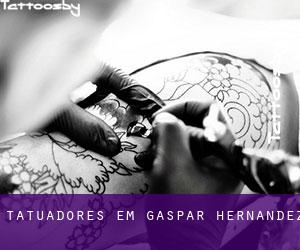Tatuadores em Gaspar Hernández