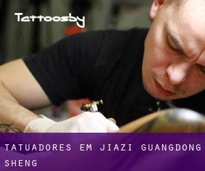 Tatuadores em Jiazi (Guangdong Sheng)