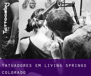 Tatuadores em Living Springs (Colorado)