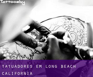 Tatuadores em Long Beach (California)